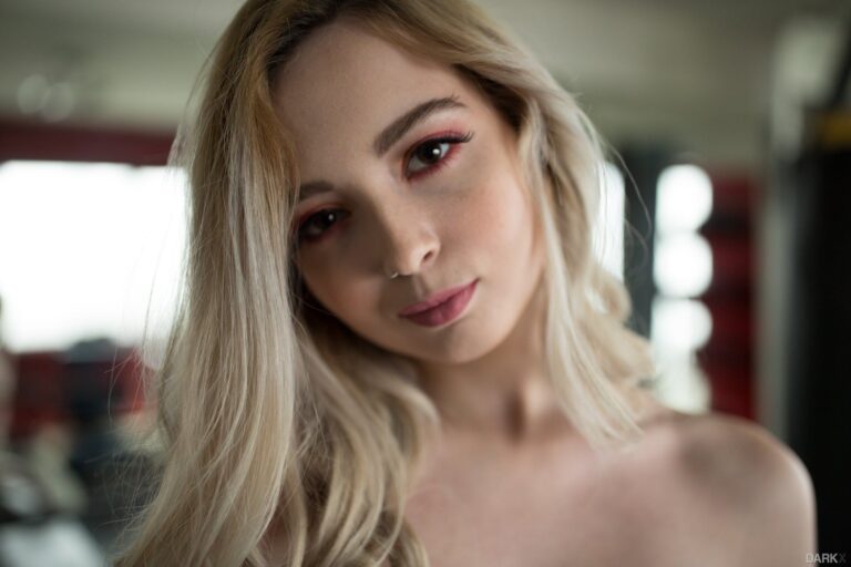 Lexi Lore 8k vr porn scenes