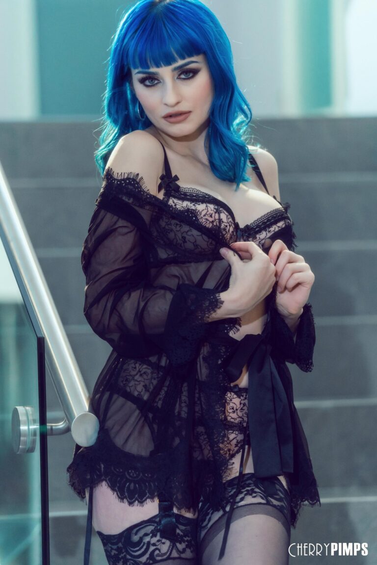 Jewelz Blu 4k vr porn videos