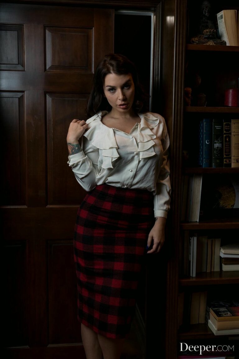 Ivy Lebelle vr porn movies