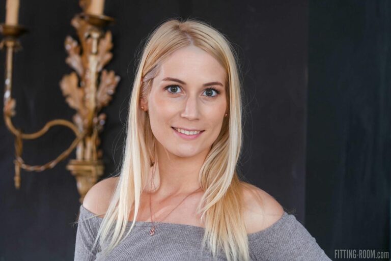 Sharon White 180 vr sex videos